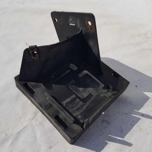 Кронштейн ЭБУ ECM Chevrolet Tahoe 2006-2014 23213449; 15850348; 15136209