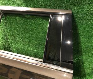 Форточка задней левой двери Chevrolet Suburban / Escalade ESV 2021-н.в. 84940694 ; 84824020 ; 84873845 ; 84711617