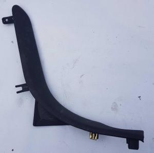 Накладка центральной консоли правая Cadillac SRX 2009-2016 22821103