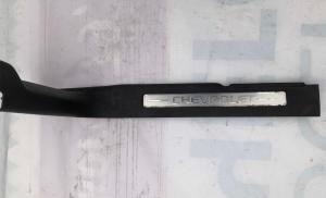 Накладка порога водительская Chevrole Tahoe 2015-2020 23433399 ; 22817355 ; 22825072