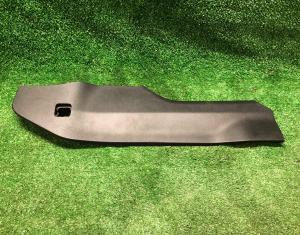 Накладка панели нижняя водительская Chevrolet Tahoe 2021-н.в. 84265938 ; 84263717