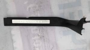 Накладка порога пассажирская Chevrolet Tahoe 2015-2020 23433402 ; 22817358 ; 22825073