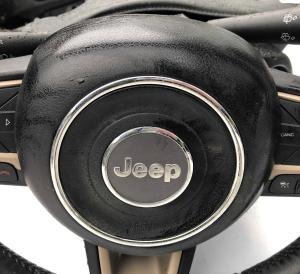 Подушка Air Bag в руль Jeep Renegade 2015-2023 6TS23LXHAA