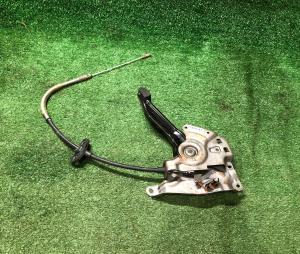 Механизм ручного тормаза Cadillac Escalade / Tahoe 2014-2020 23398607 ; 23261953 ; 23460159  ; 23431884 ; 23183304 ; 84035397 ; 84459687 ; 23120102