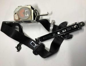 Ремень безопасности водительского сиденья Jeep Grand Cherokee WK2 2012 1GQ86BD3AD ; 04610241AD ; 2458035AD ; P5ME37DX9AA