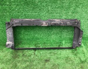 Дефлектор радиатора Cadillac Escalade / Tahoe 2015-2019 23322446 ; 22827200 ; 23478724 ; 84241506