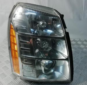 Фара передняя правая  Cadillac Escalade 2006-2014; 25897649; 25809364; 15200047; 15916968
