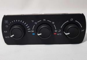 Блок управления климат - контролем потолочный Chevrolet Tahoe 1999-2006 15763048
