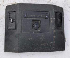 Панель/накладка центральной консоли задняя Dodge Ram 1500 2009-2012 1NN19DK2AA