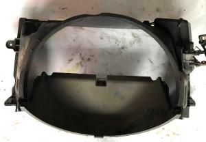 Диффузор вентилятора охлаждения Lincoln Navigator / Expedition 2007-2010 9L3Z 8146 BA ; 9L34 8A247 BE ; 9L34 8A247 BD ; 7L14 8A247 BD ; 7L14 8A247 BC ; 7L14 8A247 BE ; 7L14 8K619 BD