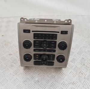 Панель мультимедиа и климат-контроля Ford Escape 2007-2012 8L84 18C612; 8L8Z 19980; 8E6Z 18806; 8E6T 18C815;