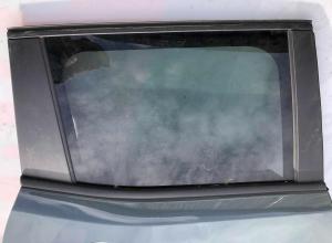 Стекло задней правой двери 2015-2021 68256340AA