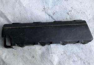 Накладка клапанной крышки левая Cadillac Escalade / Tahoe 2014-2021 ; 12634657 ; 12674122