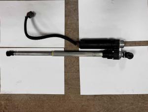 Амортизатор крышки багажника Linciln MKZ 2013-2020 DP5Z 54432A38 A ; DP53 F433A86 AC/AB/AA