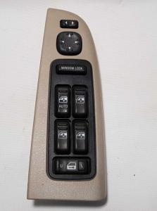 Блок управления стеклоподъемниками и зеркалами водительский Chevrolet Tahoe 1999-2004 19259961 ; 19259975