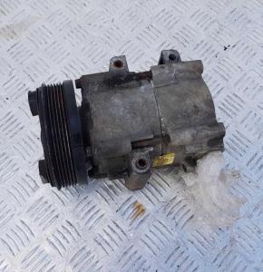 Компрессор кондиционера Ford Expedition 1996-2002 5U2Z 19V703 CD; 5U2J 19F577; 970W 19497 BA; YCC 213