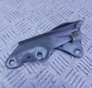 Петля капота правая Ford Escape 2007-2012 8L8Z 16796 A; 8L84 16800