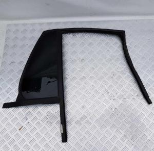 Стекло/Форточка двери задней правой с уплотнителем GMC Envoy 2001-2009 25949486; 25949484; 25827682; 15946958; 15828795; 15138546; 15126373