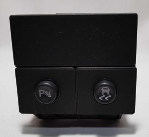 Кнопки заднего парктроника и трекшн-контроля StabiliTrak 15062423 ; 15062424 ; 15040483