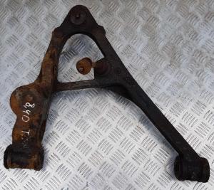 Рычаг подвески передний левый нижний Chevrolet Tahoe 1999-2006 12475479; 15047209L