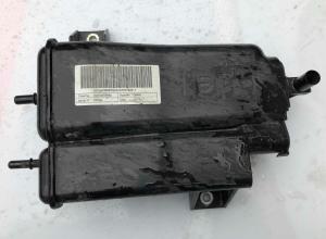 Абсорбер (Фильтр паров топлива) Jeep Renegade 2016 51935888 ; 52029616AA ; 00519358880