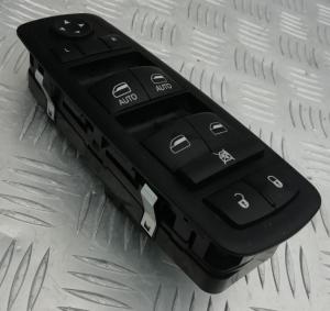 Блок управления стеклоподъемником передний левый Jeep Grand Cherokee 68030823AC; 68030823AD; 68030823AB