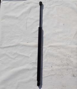 Амортизатор двери багажника правый Cadillac Escalade 2006-2014 22743451; 15854712;  15827434; 15161913