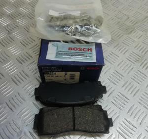 Колодки тормозные передние (к-кт) Ford Explorer 3 2002-2005  BOSCH BE833H; 2U2Z 2V001 YA; 2U2J 2C452