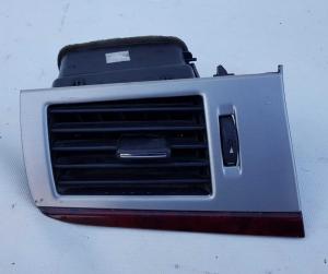 Дефлектор панели торпедо левый Cadillac Escalade 2006-2014 15863361; 15192259; 20935578