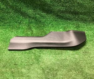 Накладка панели нижняя пассажирская Chevrolet Tahoe 2021-н.в. 84265939 ; 84263718