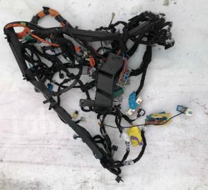 Проводка приборной панели Cadillac Escalade / Tahoe 2014-2020  22834961 ; 23268824