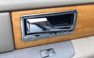 Ручка салонная задней левой двери Lincoln Navigator 2007-2014 7L7Z 78275A19 AA ; 7L74 78275A19 AG/AF/AE/AD