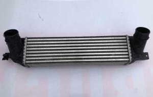 Интеркулер Ford Mustang 2015-2020 FR3Z 6K775 A ; FR33 6K775 BA/BB/BC