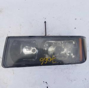 Фара передняя левая Chevrolet Avalanche 2001-2006 15136536; 10376594; 15077440; 15070004