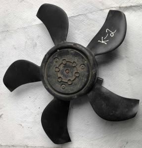 Вентилятор радиатора охлаждения левый Cadillac Escalade / Tahoe 2014-2020 84390613 ; 23123633