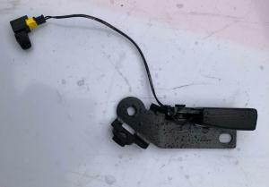 Замок ремня безопасности Jeep Renegade 2015-2023 7356560230