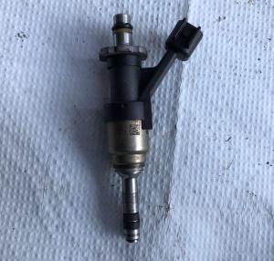 Топливная форсунка Cadillac Escalade / Tahoe 2015-2020 12668393 ; 19420316 ; 12656008 ; 12677809 ; 12687709 ; 12687703 ; 12709481 ; 12628422 ; 12710475 ; 12661026 ; 12656931 ; 12668651 ; 12672370 ; 12684126 ; 12690933 ; 12692520 ; 12698483