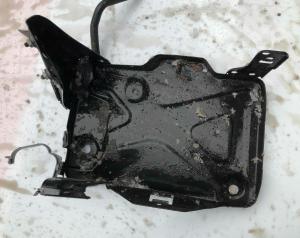 Площадка под АКБ Jeep Renegade 2015-2023 68311696AA