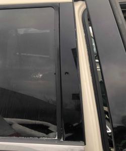 Накладка рамки задней правой двери Lincoln Navigator /Expedition 2007-2017 7L1Z 78255A34 AA ; BL14 78255A34 AA/AB/AC/AD ; 7L14 78255A34 AD/AC/AB/AA