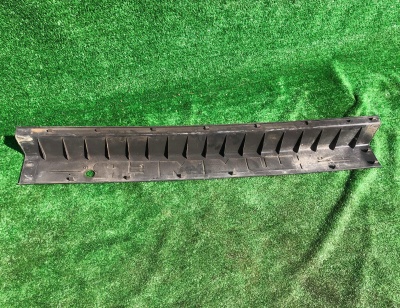 Накладка заднего бампера Hummer H2 2003-2005 15058397 ; 15179962 ; 15778407