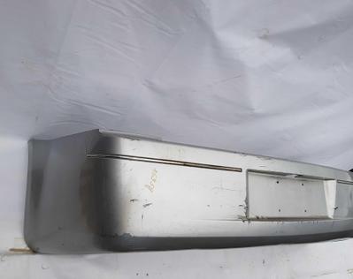 Бампер задний Chrysler 300C 1 4805777AC