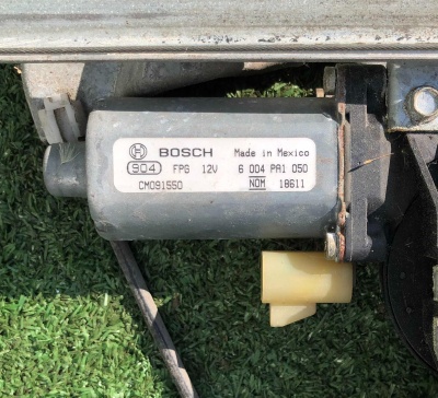 Стеклоподъемник водительской двери Hummer H2 2003-2009 10390764 ; 15184004 ; 15198302