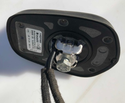 Антенна Jeep Renegade 2015-2023 52082570 ; 68256074AA