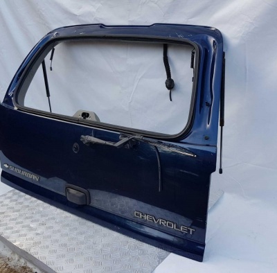 Дверь багажника Chevrolet Suburban 1999-2006 15201297