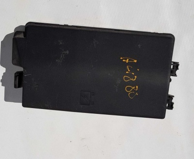 Блок предохранителей Chevrolet Camaro 2009-2015 22760635