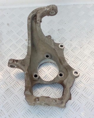 Кулак поворотный левый передний  DODGE DURANGO 52113229AA