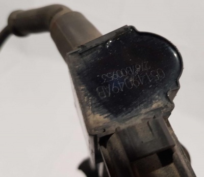 Катушка зажиганий Chrysler (4.7L) 5149049AB