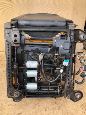 Сиденье пассажирское Chevrolet Tahoe 2006-2010 89687676