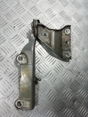 Петля капота левая Hummer H3 2005-2010 15839138
