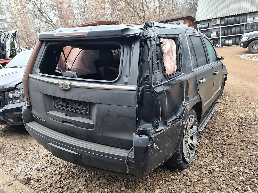 В разборе Cadillac escalade 6.2L 2016г.